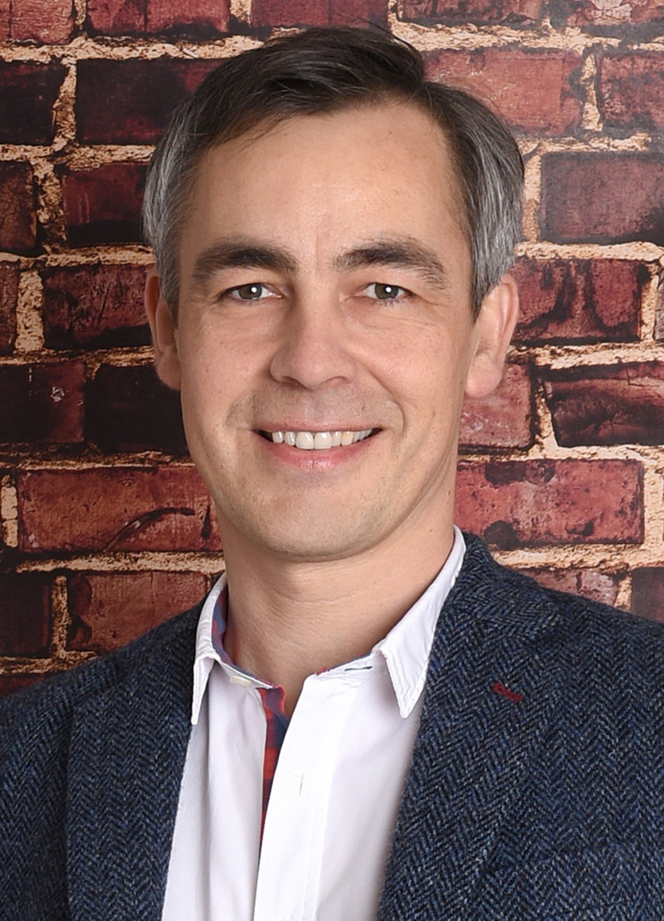 Damian Cook 2